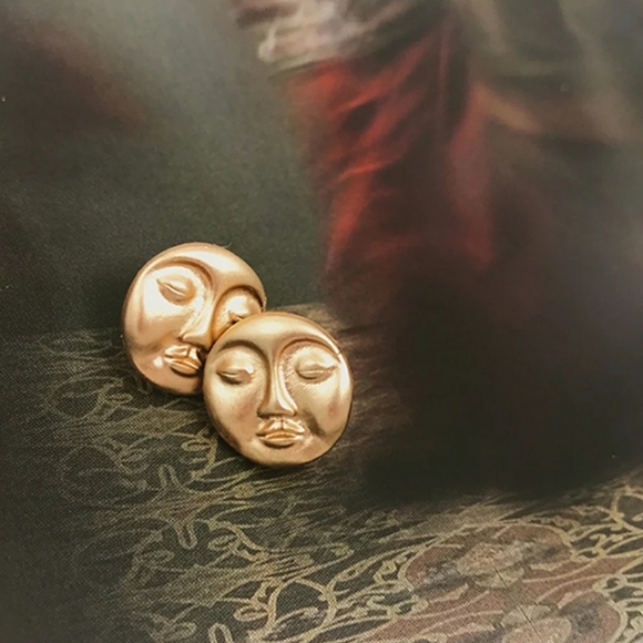 Animal / Mineral Peaceful Moon Earrings - Picture 3 of 4